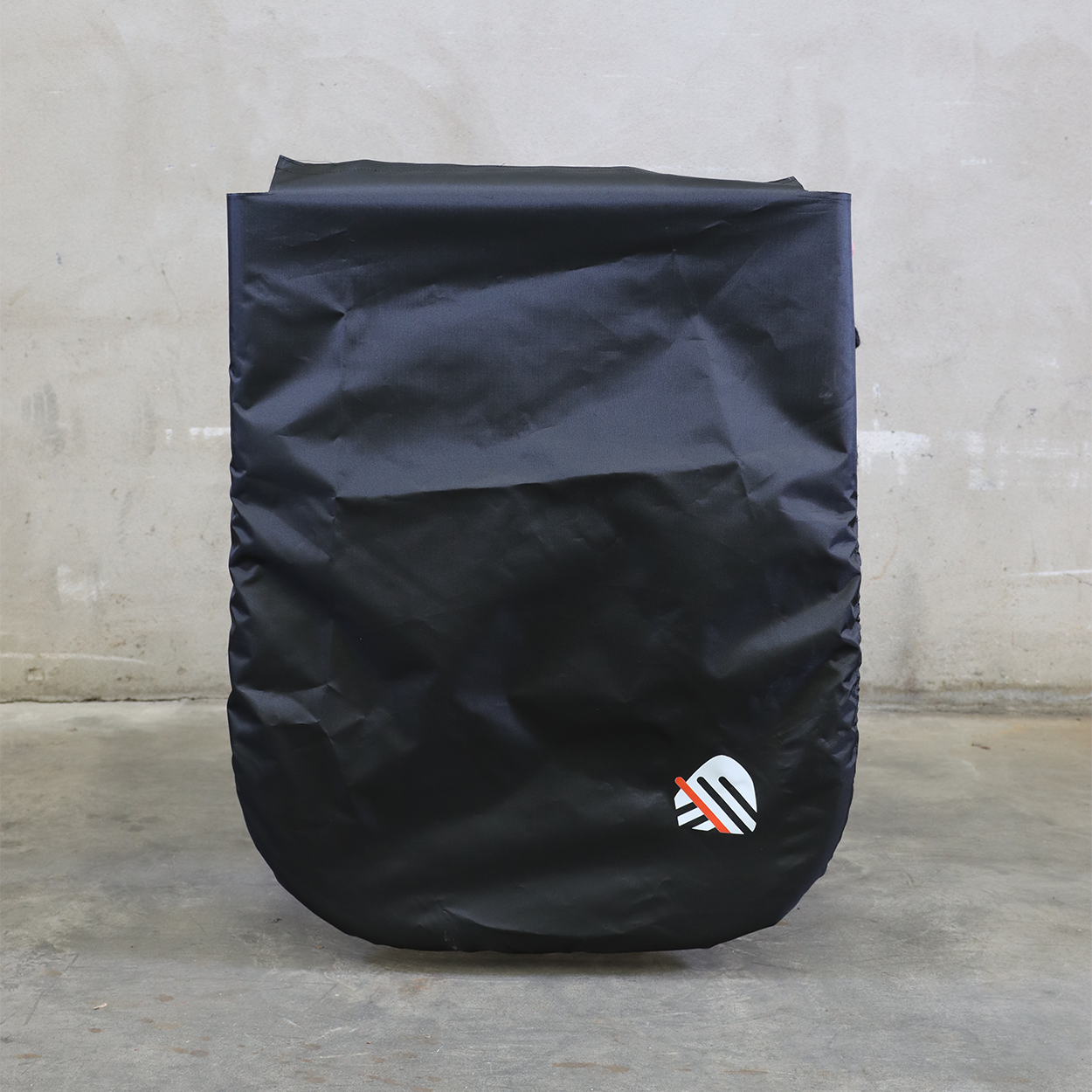 Et hop - Maïna 16 et sa charlotte