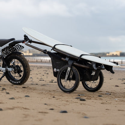 Surf - La remorque Maïna 16+ et son rack pour planches