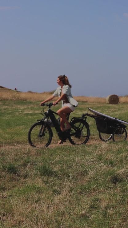 Pack Sports Outdoor - La remorque de vélo Maïna et son rack à planches